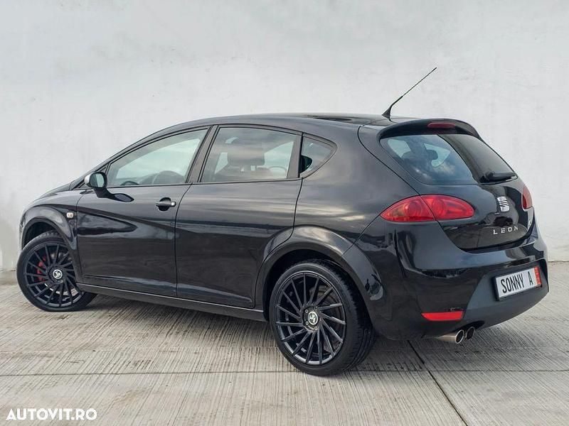 Second-hand Seat Leon 170 CP (125 kW) 2008 Culoarenegru Hatchback