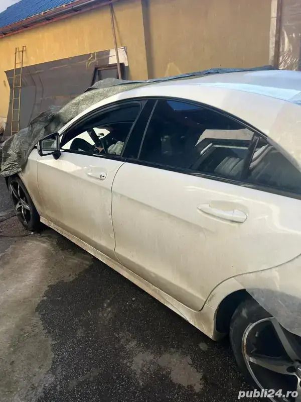 Utilizat 2016 Mercedes 350 Berlinǎ | 8.000 EUR - Imagine 1/4