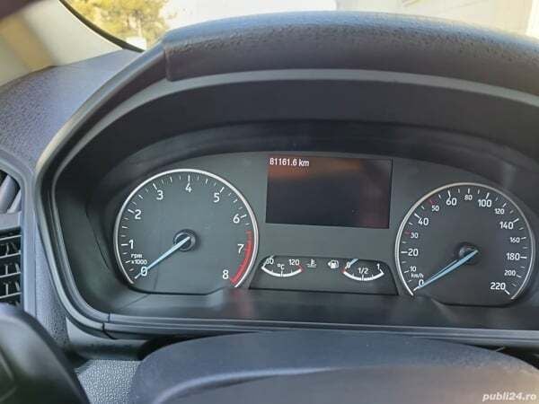 Gri Utilizat 2019 Ford Ecosport SUV | 8.400 EUR (Super Preț) - Imagine 1/4