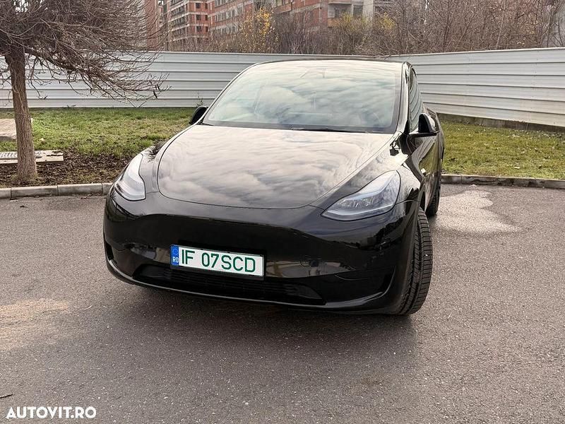 Second-hand Tesla Model Y Standard Range 219 kW (299 CP) 2022 Culoarenegru SUV