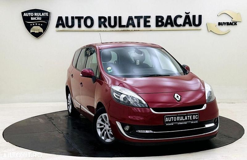 Second-hand Renault Scénic III 110 CP (80 kW) 2012 Culoarerosu Monovolum