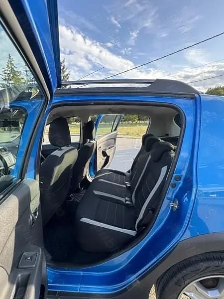 Utilizat 2020 Dacia Sandero Stepway Hatchback | 7.800 EUR (Preț OK) - Imagine 1/4