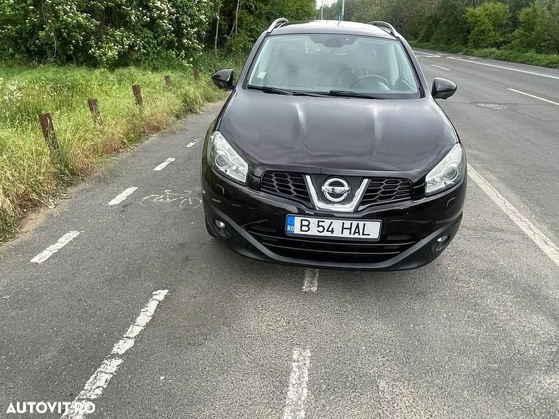 Alte culori Utilizat 2013 Nissan Qashqai +2 Tekna SUV | 8.728 EUR (Preț OK) - Imagine 1/4