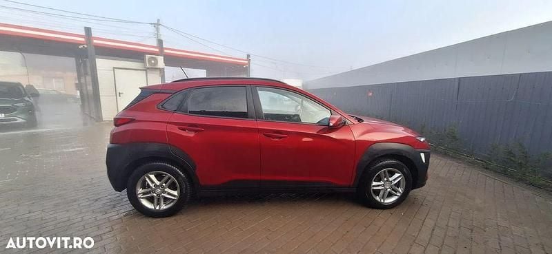 Second-hand Hyundai Kona Comfort 120 CP (88 kW) 2020 Culoarerosu SUV