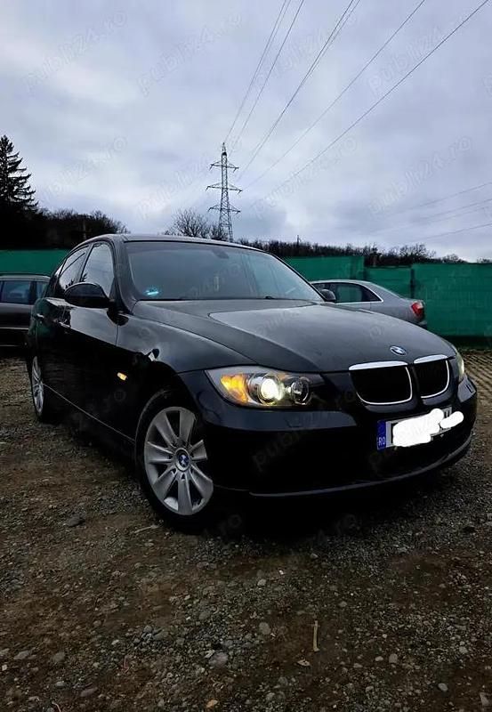 Second-hand BMW 318 140 CP (102 kW) 2007 Berlinǎ