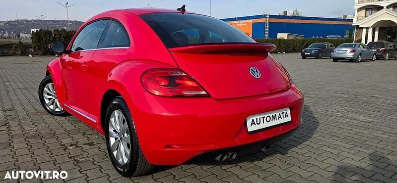 Second-hand VW Beetle 160 CP (117 kW) 2013 Culoarerosu Hatchback