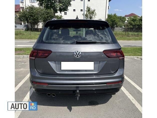 Gri Utilizat 2020 VW Tiguan SUV | 23.990 EUR (Super Preț) - Imagine 1/4