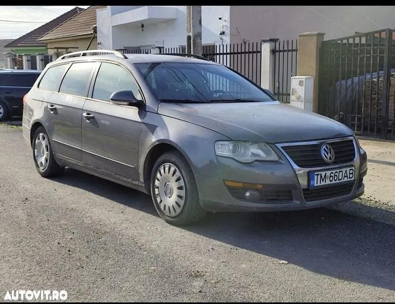 Culoaregri Utilizat 2005 VW Passat Break | 2.199 EUR (Preț OK) - Imagine 1/4