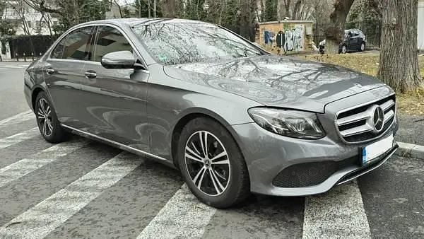 Second-hand Mercedes A220 194 CP (142 kW) 2018 Berlinǎ