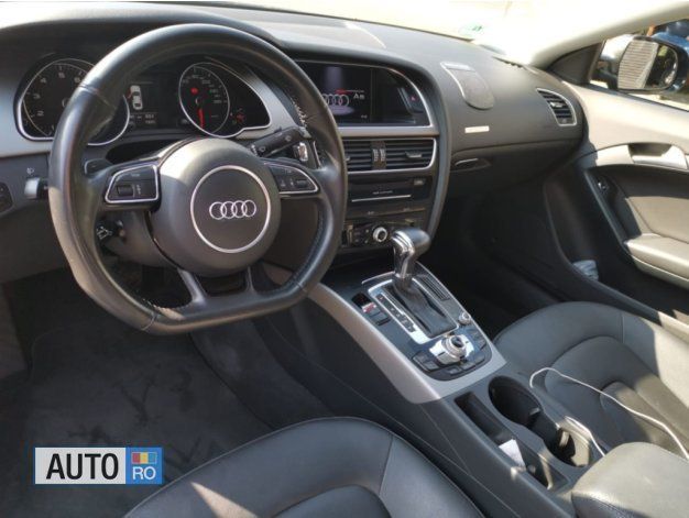 Negru Utilizat 2012 Audi A5 Coupe | 12.750 EUR - Imagine 1/4