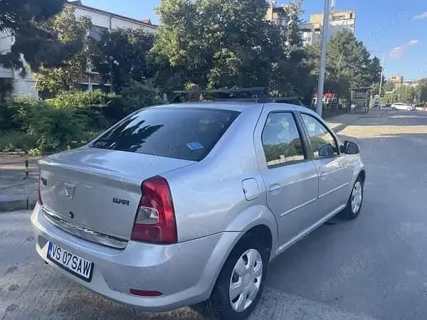 Second-hand Dacia Logan Lauréate 55 CP (40 kW) 2009 Berlinǎ