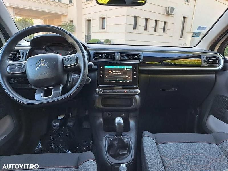 Second-hand Citroën C3 Feel 82 CP (60 kW) 2019 Culoarealb Hatchback