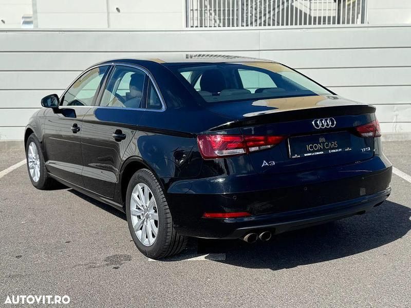 Second-hand Audi A3 Attraction 125 CP (91 kW) 2014 Culoarenegru Berlinǎ