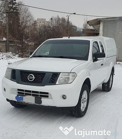 Alb Utilizat 2014 Nissan Navara Pickup | 9.800 EUR (Preț OK) - Imagine 1/4