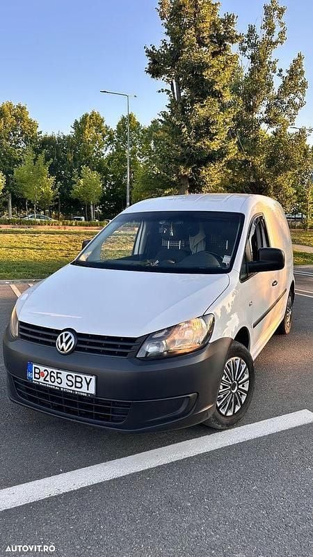 Alb Utilizat 2014 VW Caddy Edition Monovolum | 5.300 EUR (Super Preț) - Imagine 1/4