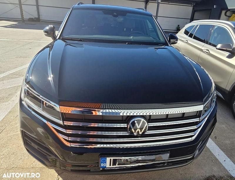 Second-hand VW Touareg Style 231 CP (169 kW) 2024 Culoarenegru SUV