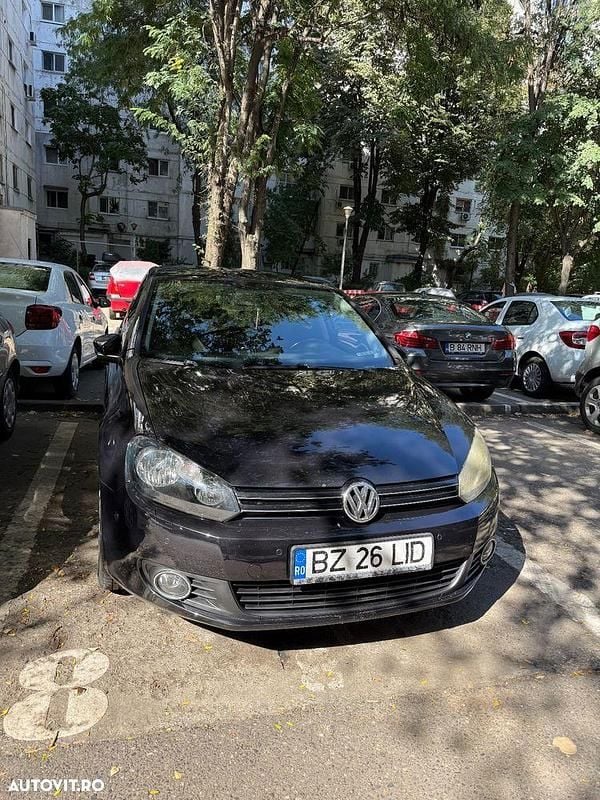 Culoarenegru Utilizat 2008 VW Golf VI Berlinǎ | 4.600 EUR (Preț OK) - Imagine 1/4