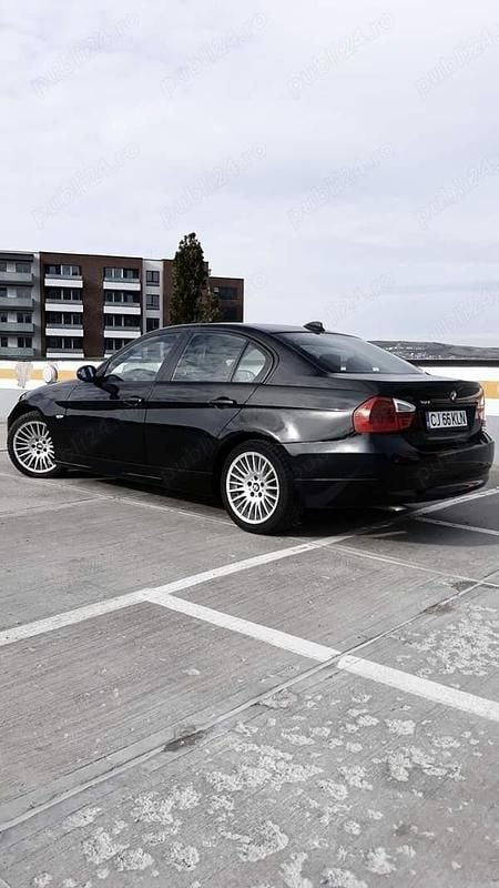 Utilizat 2005 BMW 320 Berlinǎ | 5.300 EUR (Scump) - Imagine 1/4