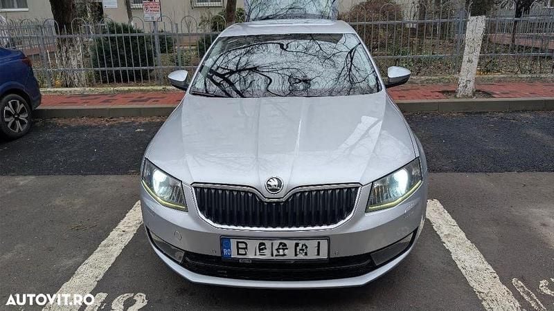 Second-hand Skoda Octavia Elegance 150 CP (110 kW) 2013 Culoaregri Berlinǎ