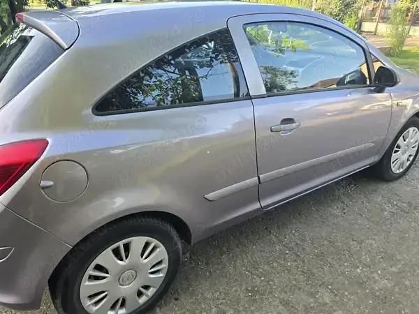 Utilizat 2007 Opel Corsa | 2.500 EUR (Preț OK) - Imagine 1/4