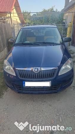 Albastru Second-hand 2013 Skoda Fabia Hatchback | 3.850 EUR (Preț OK) - Imagine 1/4