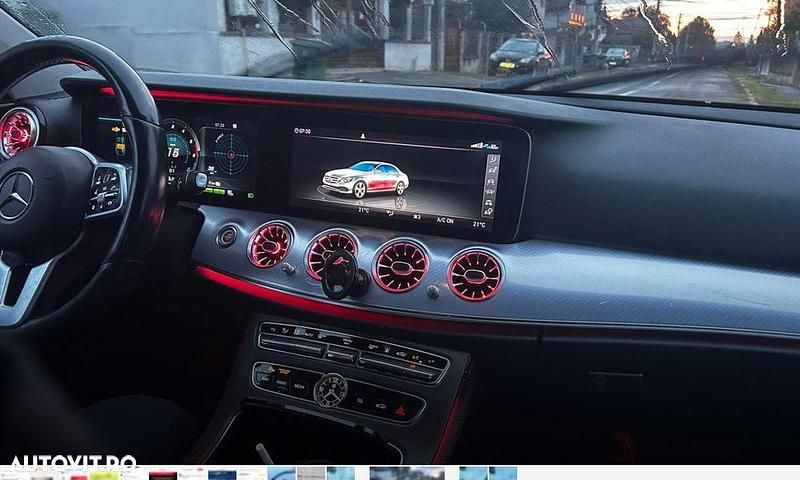 Culoarenegru Utilizat 2020 Mercedes E300 Berlinǎ | 16.900 EUR (Preț bun) - Imagine 1/4