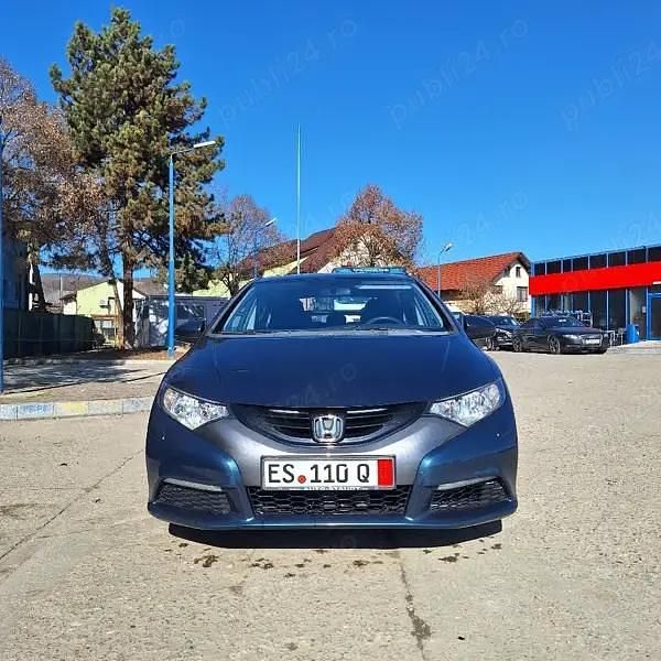 Second-hand Honda Civic 120 CP (88 kW) 2013 Gri Hatchback