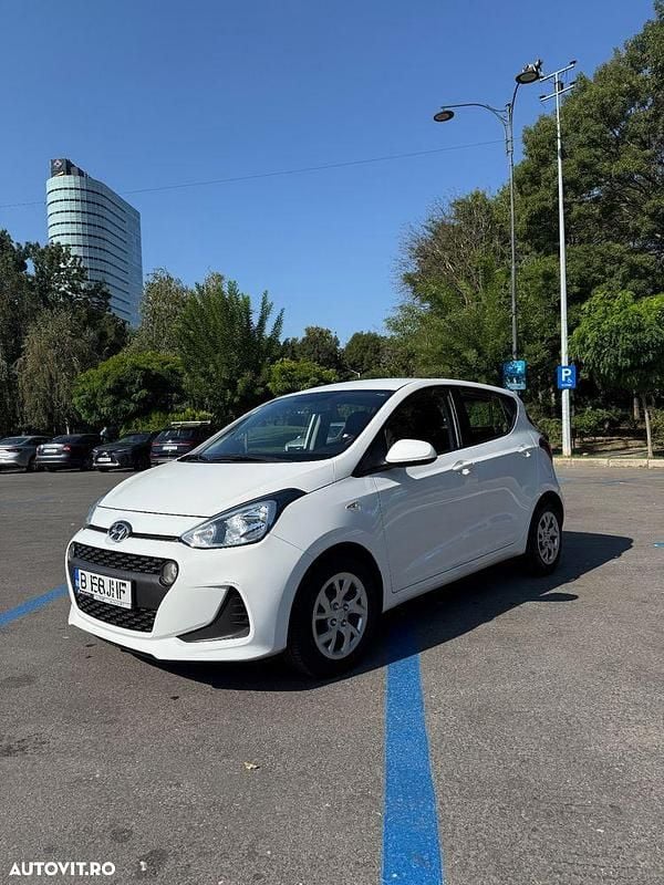 Culoarealb Utilizat 2019 Hyundai i10 Hatchback | 8.200 EUR (Preț OK) - Imagine 1/4