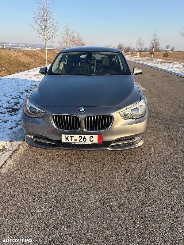 Culoareargint Utilizat 2010 BMW 530 Berlinǎ | 9.600 EUR (Preț OK) - Imagine 1/4