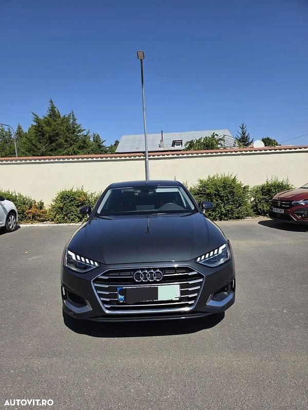Culoaregri Utilizat 2021 Audi A4 Advanced Berlinǎ | 24.900 EUR (Preț bun) - Imagine 1/4