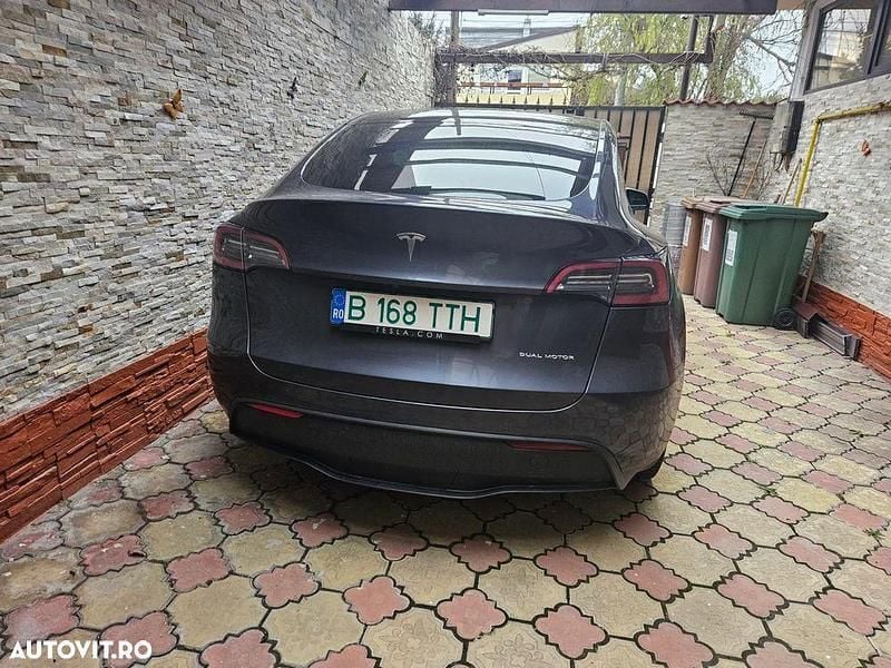 Second-hand Tesla Model Y 378 kW (514 CP) 2023 Culoaregri SUV