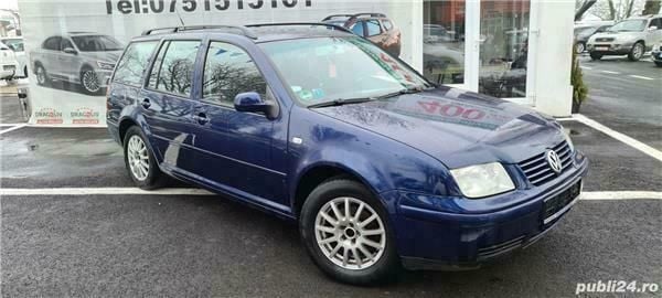 Second-hand VW Bora 101 CP (74 kW) 2004 Albastru Berlinǎ