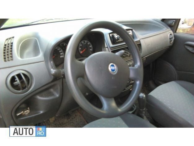 Second-hand Fiat Punto 75 CP (55 kW) 2006 Albastru Hatchback