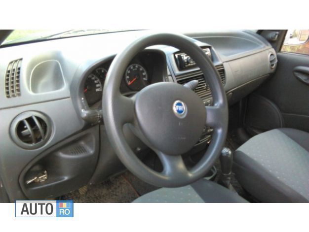 Albastru Utilizat 2006 Fiat Punto Hatchback | 2.990 EUR - Imagine 1/3