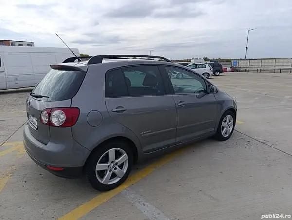 Gri Utilizat 2008 VW Golf V United Hatchback | 3.990 EUR (Puțin scump) - Imagine 1/4