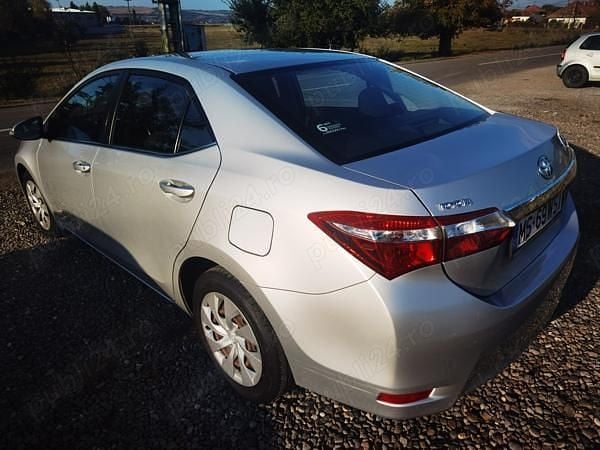 Second-hand Toyota Corolla Luna 132 CP (97 kW) 2016 Gri Berlinǎ