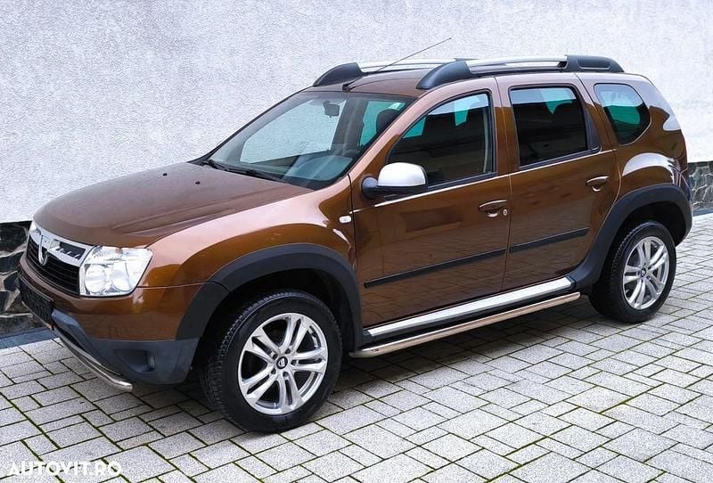 Culoaremaro Utilizat 2010 Dacia Duster Ambiance SUV | 4.950 EUR (Preț bun) - Imagine 1/4