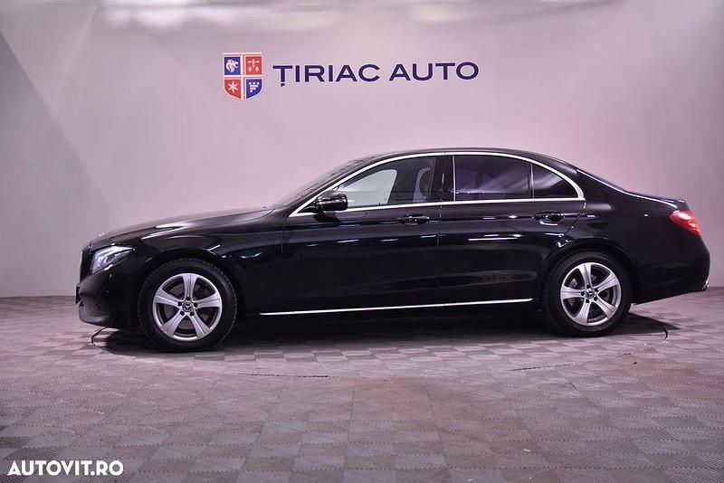 Second-hand Mercedes E250 211 CP (155 kW) 2017 Culoarenegru Berlinǎ
