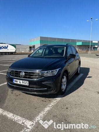 Negru Utilizat 2021 VW Tiguan SUV | 21.500 EUR (Super Preț) - Imagine 1/2