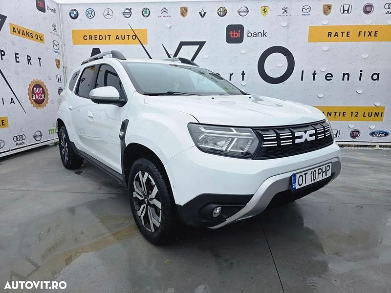 Second-hand Dacia Duster 115 CP (84 kW) 2022 Culoarealb SUV