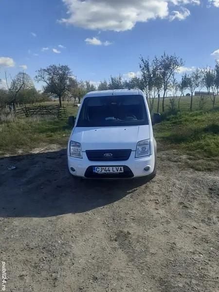 Second-hand Ford Tourneo Connect 90 CP (66 kW) 2013 Monovolum