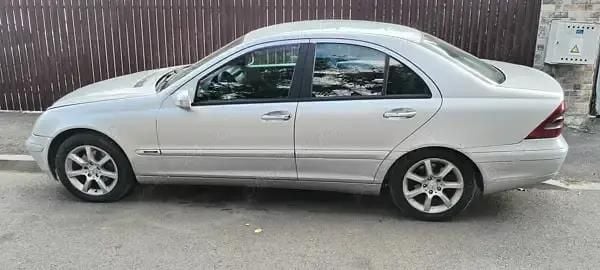 Utilizat 2001 Mercedes A200 Berlinǎ | 1.350 EUR - Imagine 1/4
