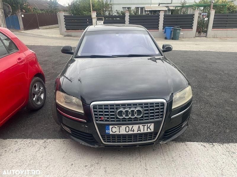 Culoarenegru Utilizat 2008 Audi A8 Berlinǎ | 6.300 EUR - Imagine 1/4