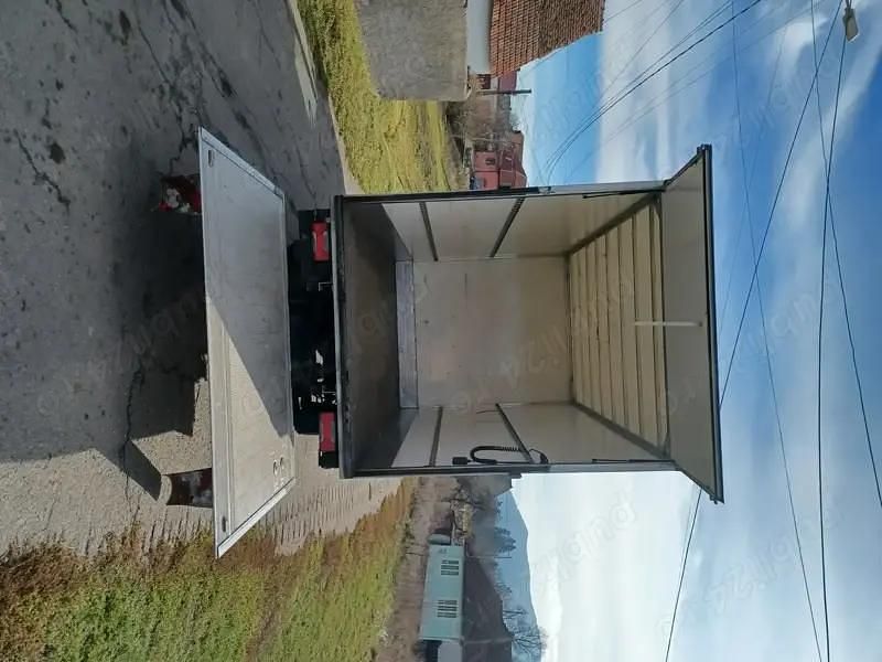 Utilizat 2018 Iveco Daily | 14.990 EUR (Super Preț) - Imagine 1/4