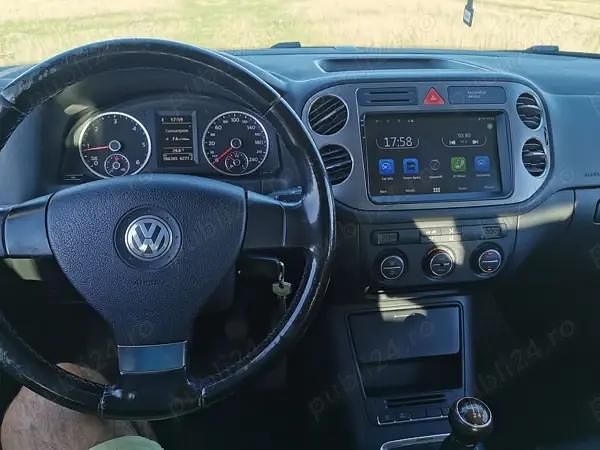 Utilizat 2010 VW Tiguan Track & Field SUV | 7.800 EUR (Preț OK) - Imagine 1/4