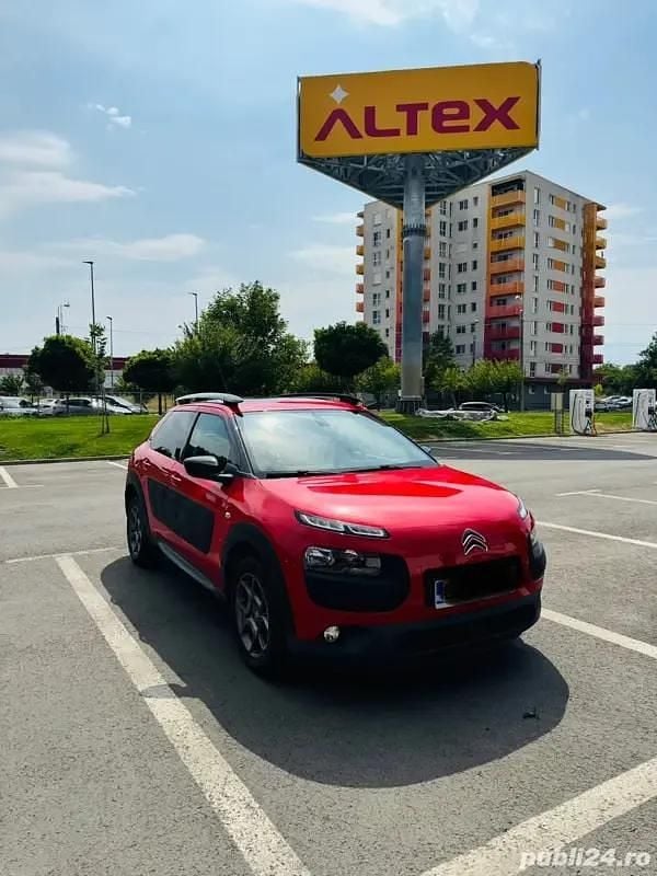 Rosu Utilizat 2015 Citroën C4 Cactus Hatchback | 7.300 EUR (Preț OK) - Imagine 1/4