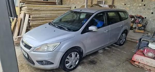 Utilizat 2009 Ford Focus Break | 1.000 EUR (Super Preț) - Imagine 1/4