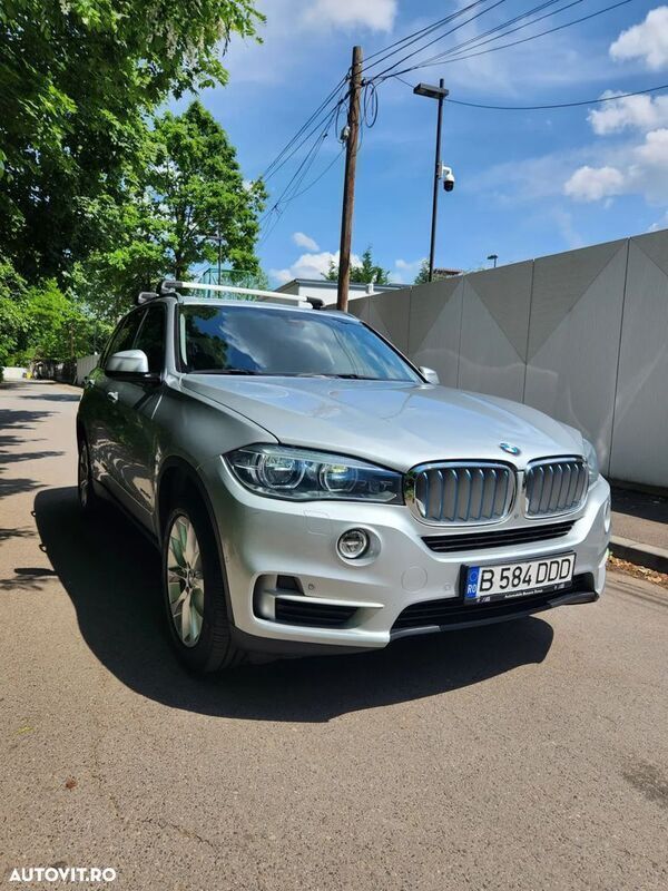 Argint Utilizat 2018 BMW X5 iPerformance SUV | 26.800 EUR (Super Preț) - Imagine 1/4