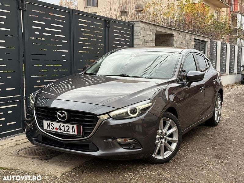 Culoaregri Utilizat 2017 Mazda 3 Exclusive-Line Hatchback | 12.750 EUR (Preț bun) - Imagine 1/4