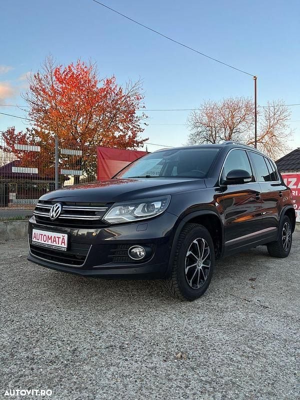 Culoarenegru Utilizat 2016 VW Tiguan Comfortline SUV | 12.299 EUR (Preț bun) - Imagine 1/4
